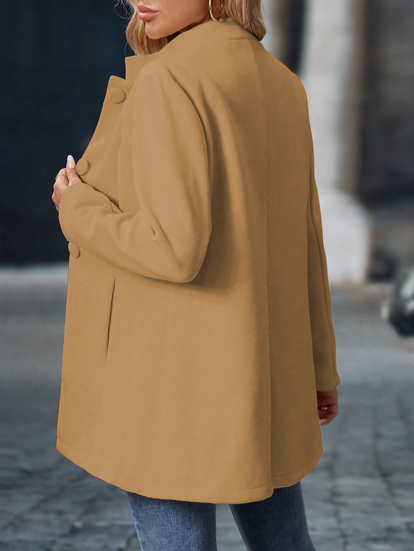 Timeless Elegance: Women's Luxe Blazer