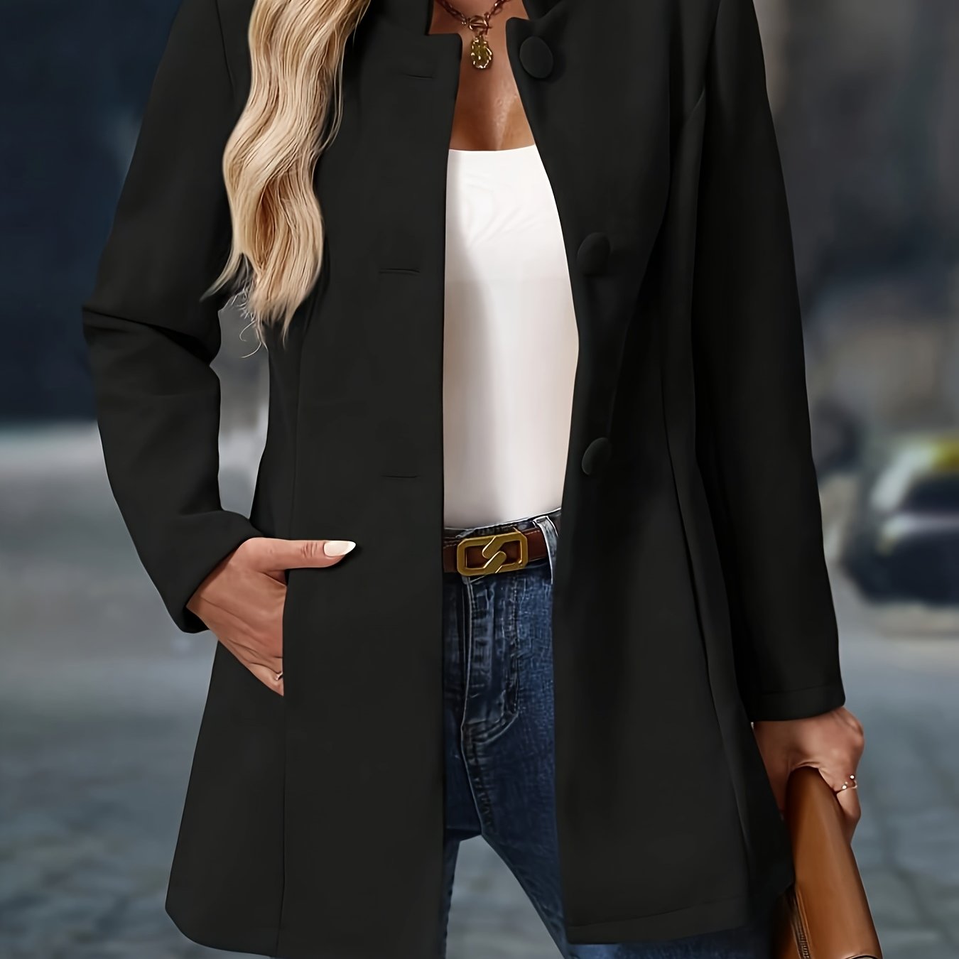 Timeless Elegance: Women's Luxe Blazer
