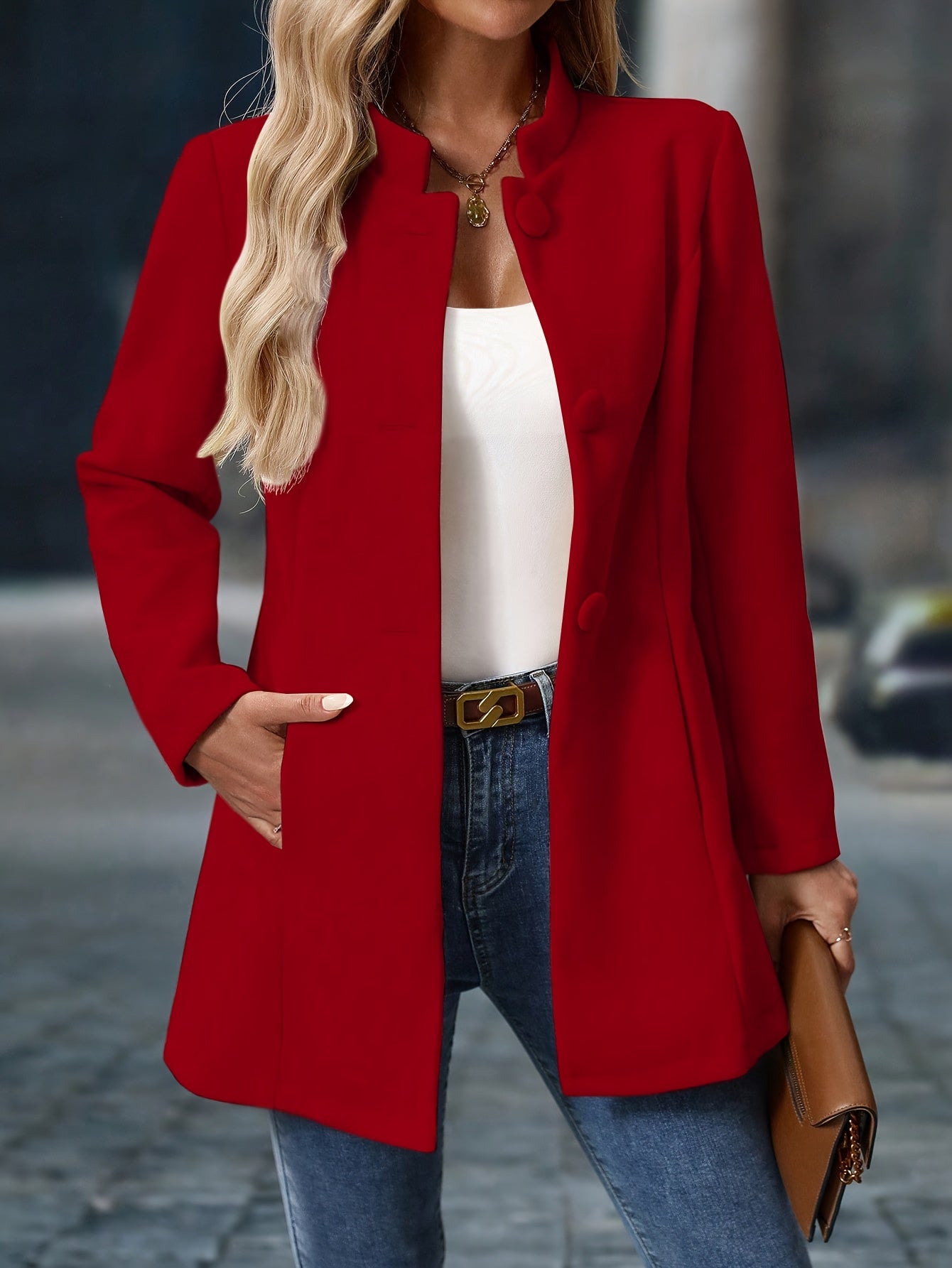 Timeless Elegance: Women's Luxe Blazer
