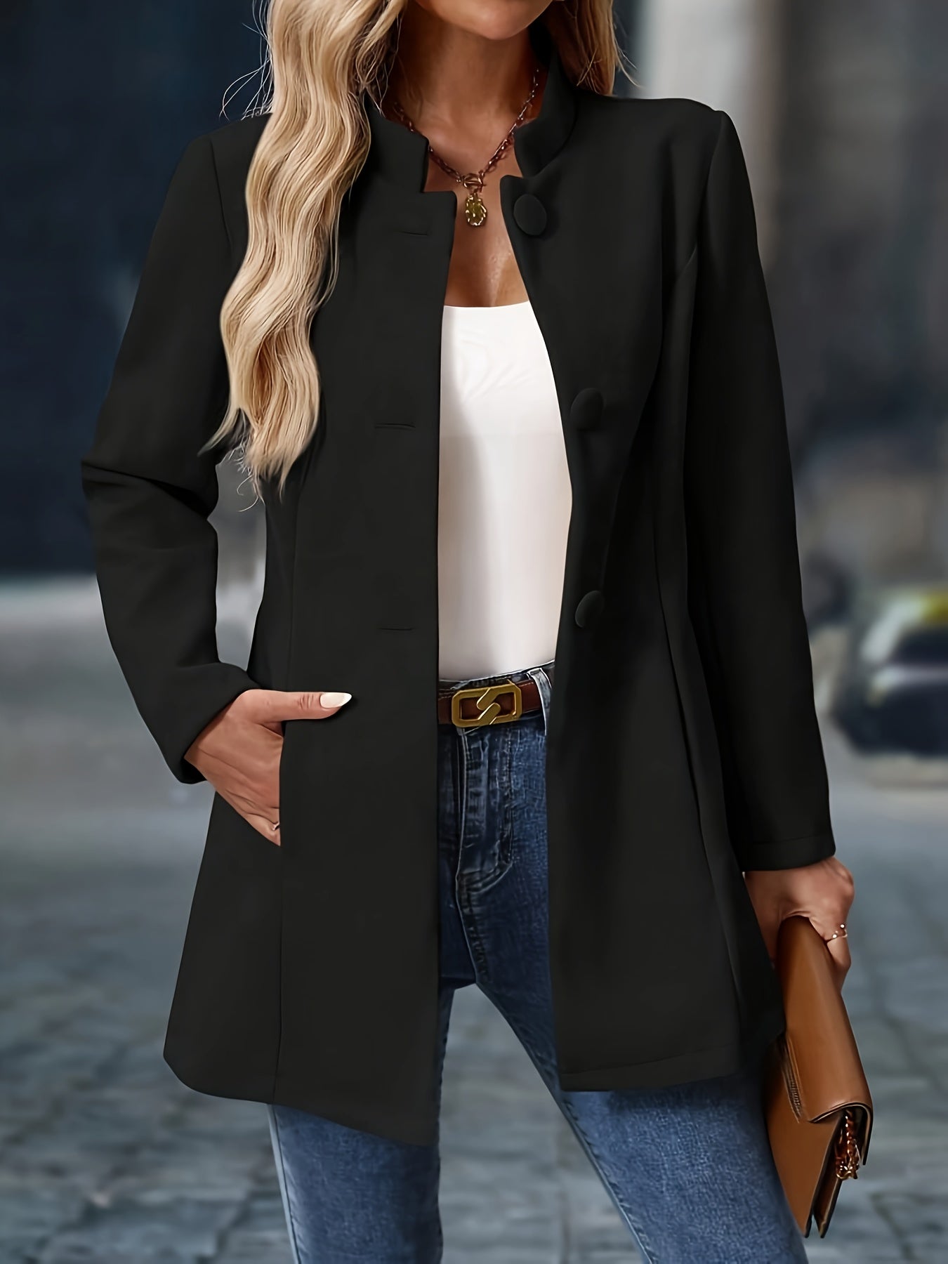 Timeless Elegance: Women's Luxe Blazer